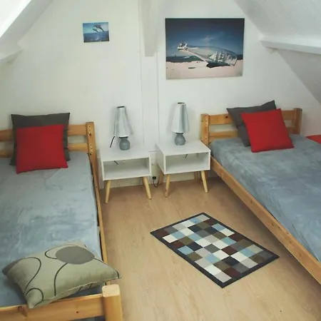 T3 A 150 M De La De Bonne Source * Pornichet