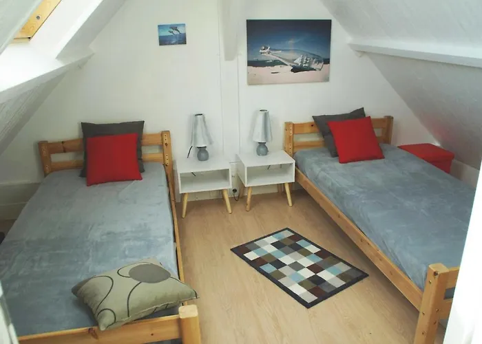 T3 A 150 M De La De Bonne Source * Pornichet